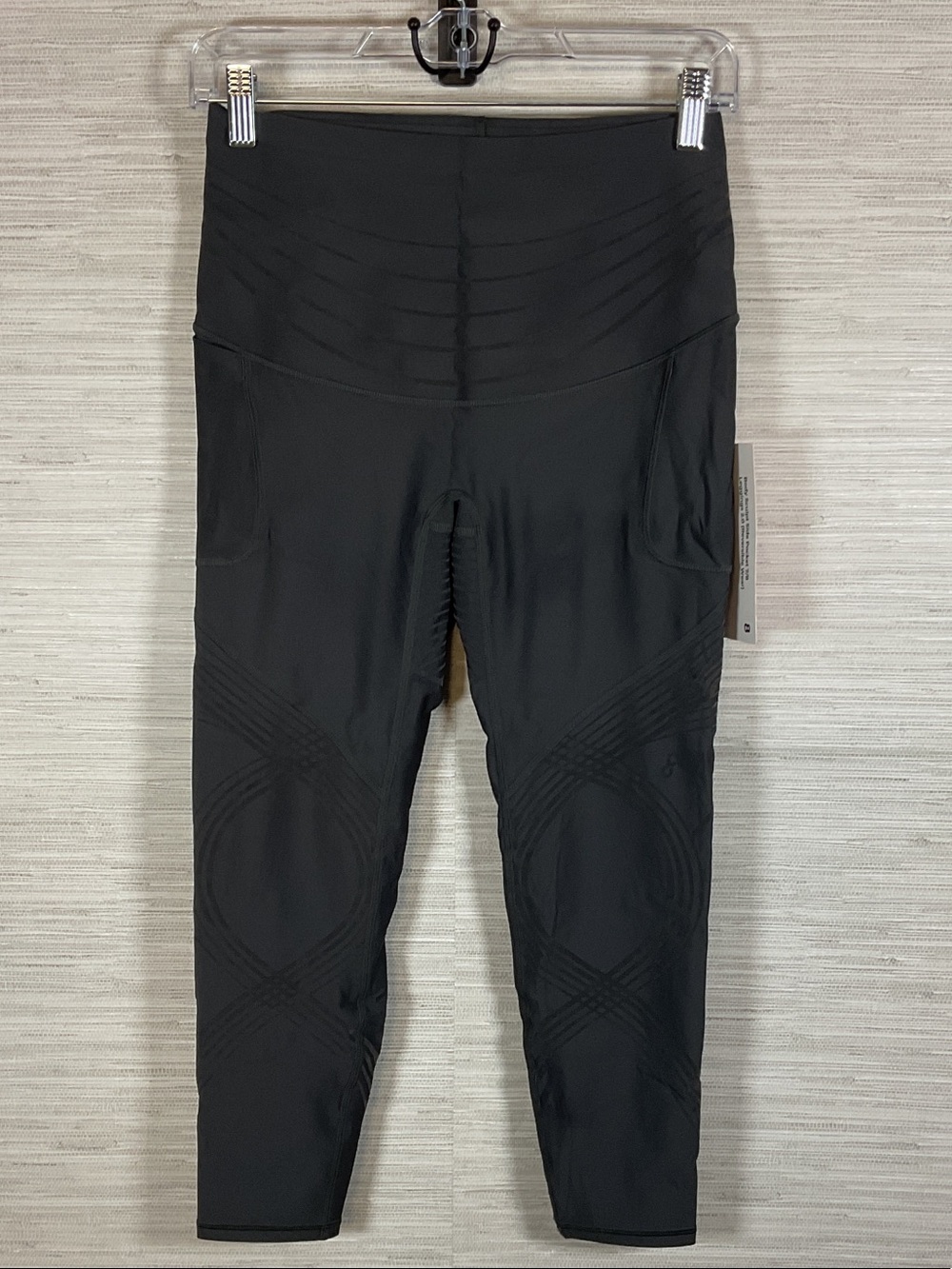 Fanka Body Sculpt Side Pocket 7/8 Leggings 8 NWT Reversible Wear Dark Gray